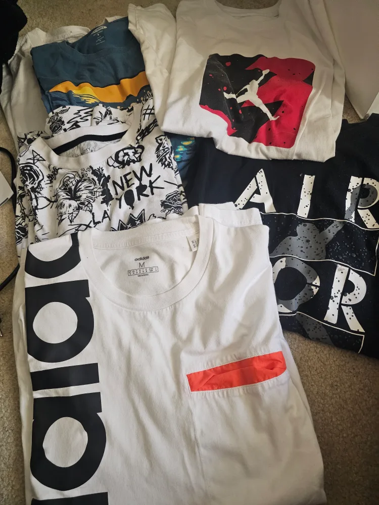 Adidas White T-Shirt with Pocket thumbnail