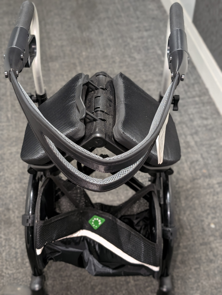 Mediwise Evolution Trillium Rollator Walker - photo 2