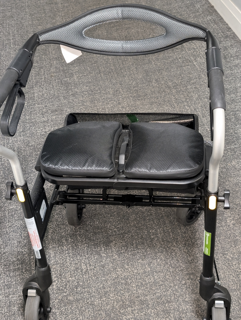 Mediwise Evolution Trillium Rollator Walker - photo 4
