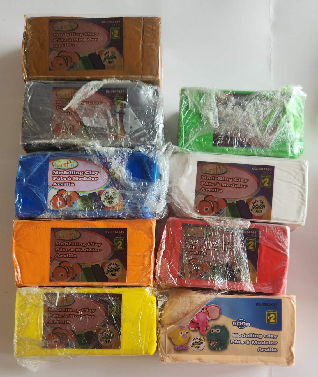 Large Modelling Clay Set with Case