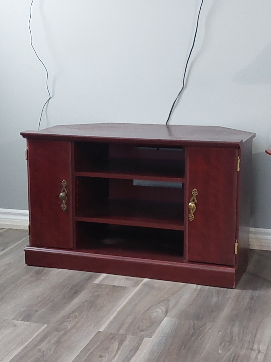 Corner TV Stand