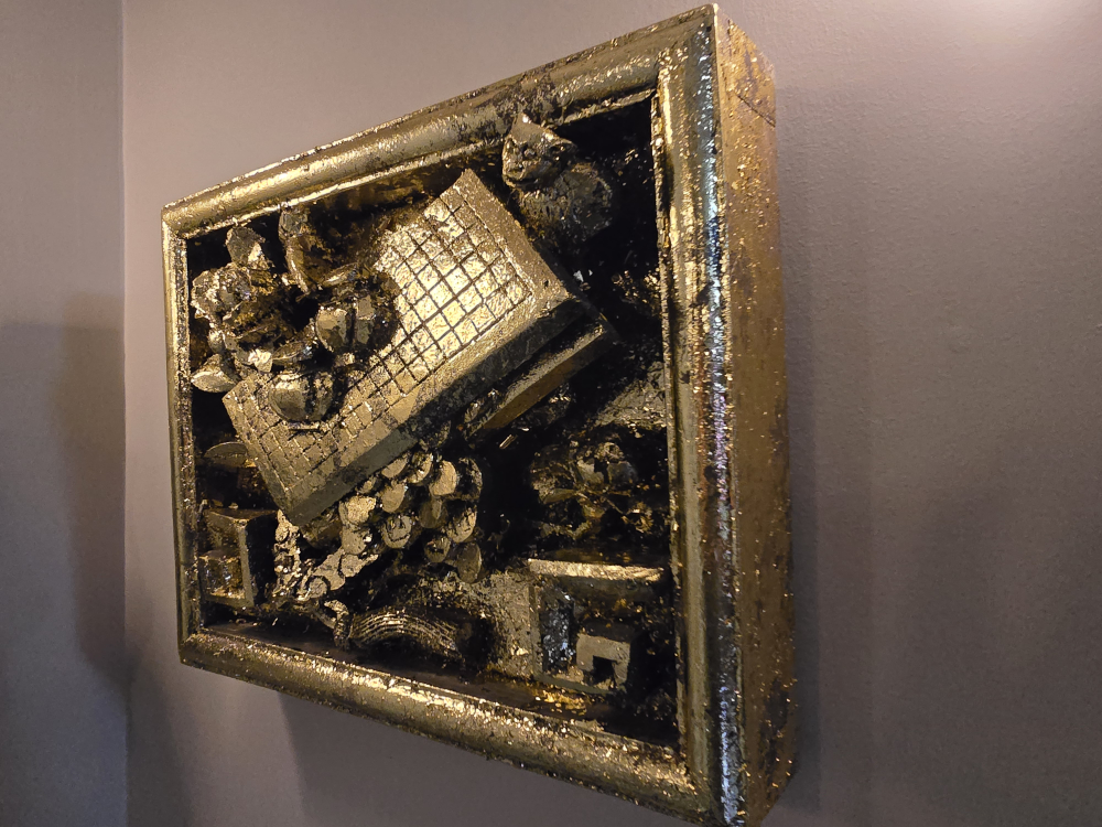 chinese gilded wood carving - photo 2
