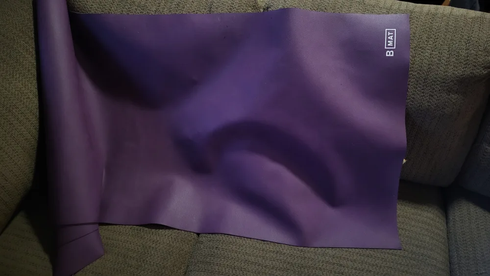 The B MAT Traveller 2mm Yoga Mat (Deep Purple) image indicator(4)