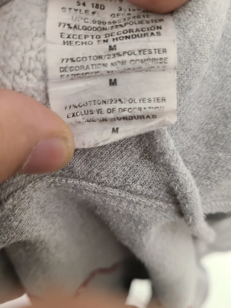 Champion embroidered logo reverse weave hoodie image indicator(3)