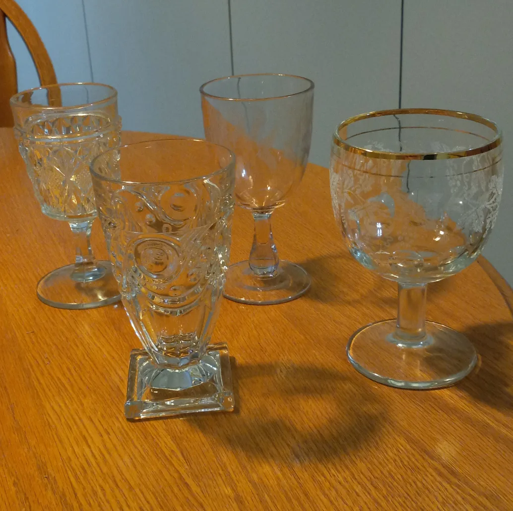 Antique Water goblets, lot of 10 image indicator(2)