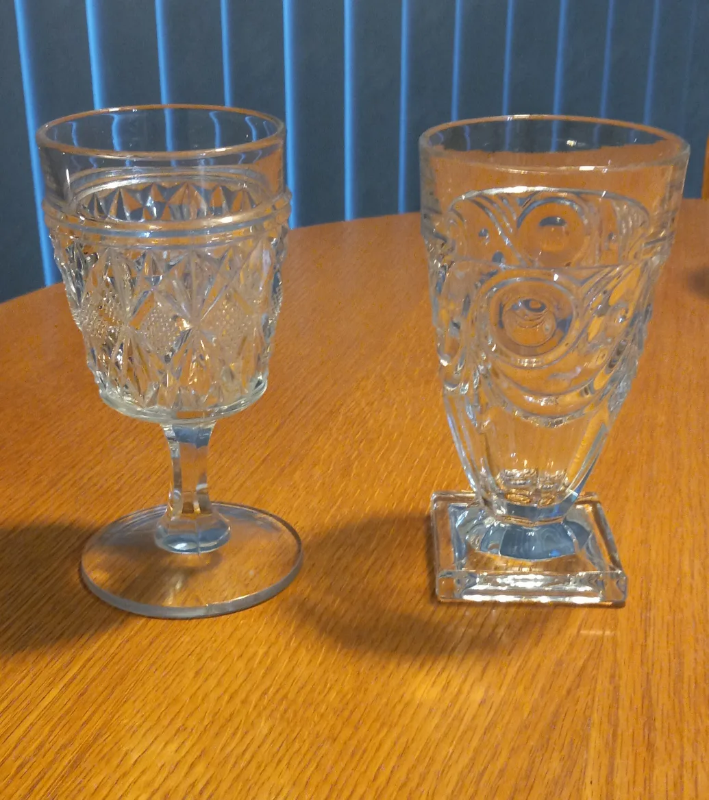 Antique Water goblets, lot of 10 image indicator(5)