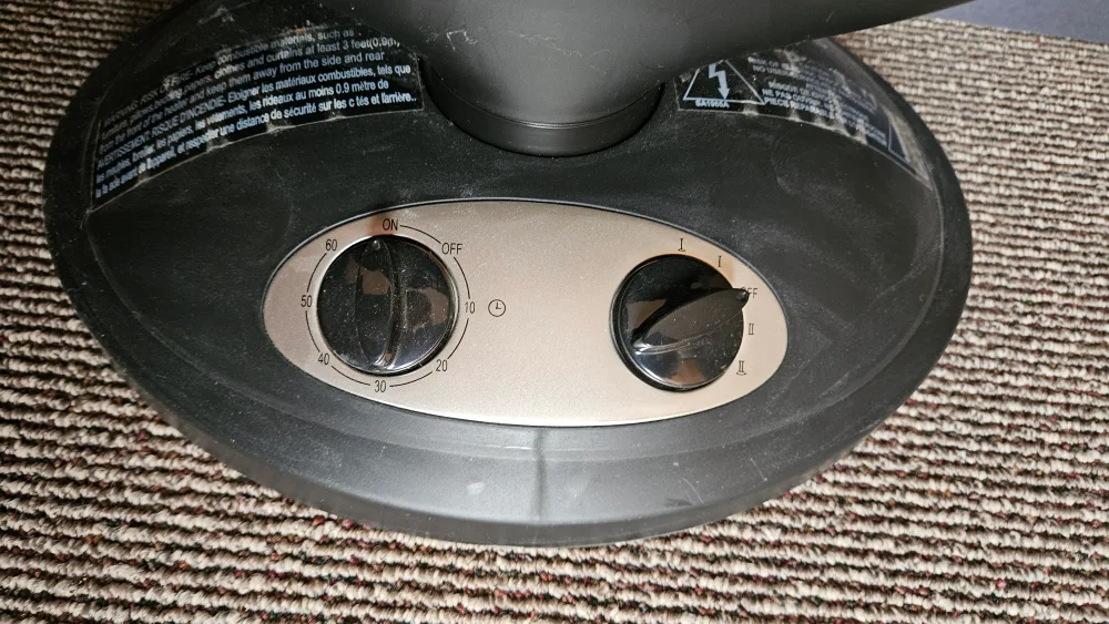 RiteTemp Oscillating Reflective Dish Heater image indicator(2)