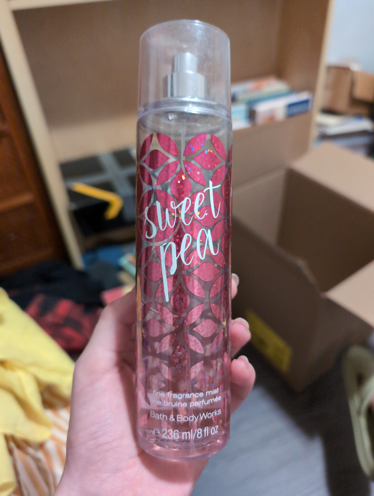 Bath & Body Works Sweet Pea Fine Fragrance Mist