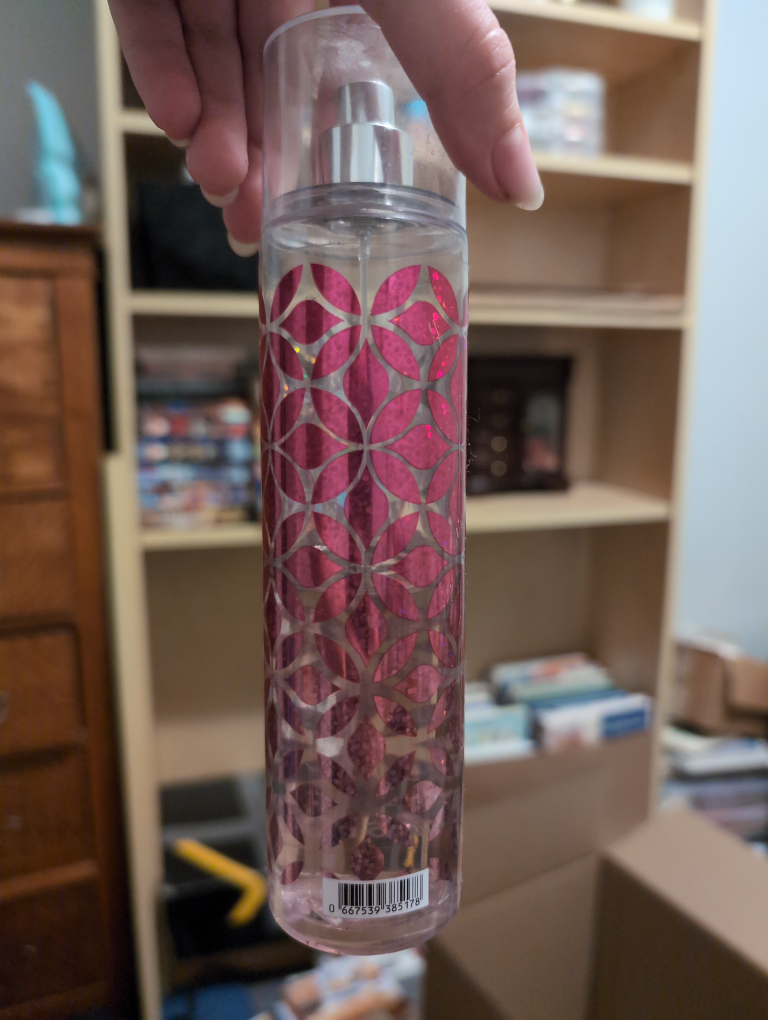 Bath & Body Works Sweet Pea Fine Fragrance Mist - photo 2