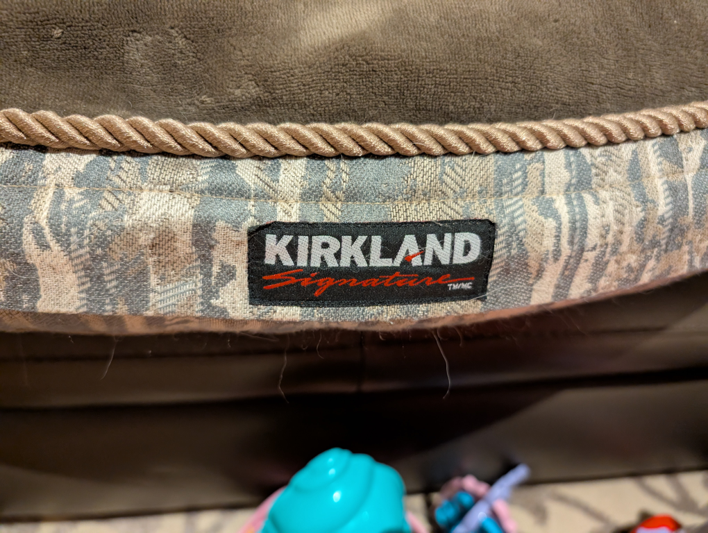 Kirkland Signature Pet Bed - photo 2