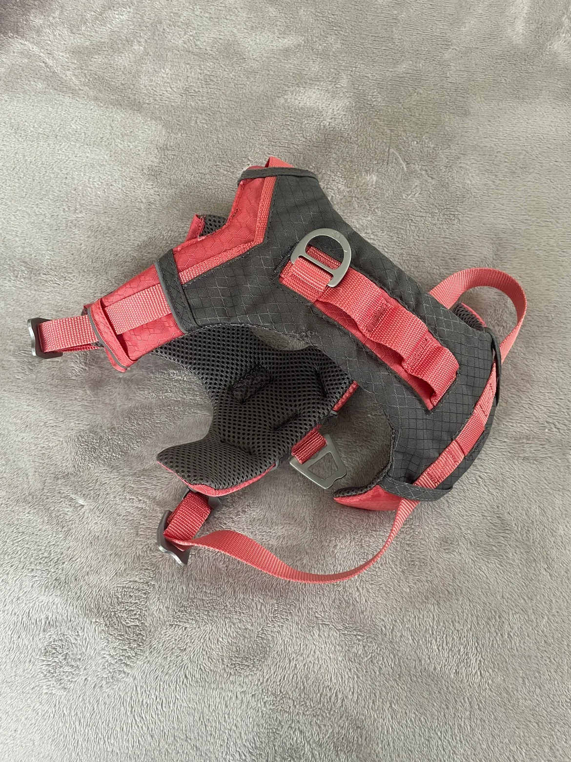 Kurgo dog pink harness with handle image indicator(3)