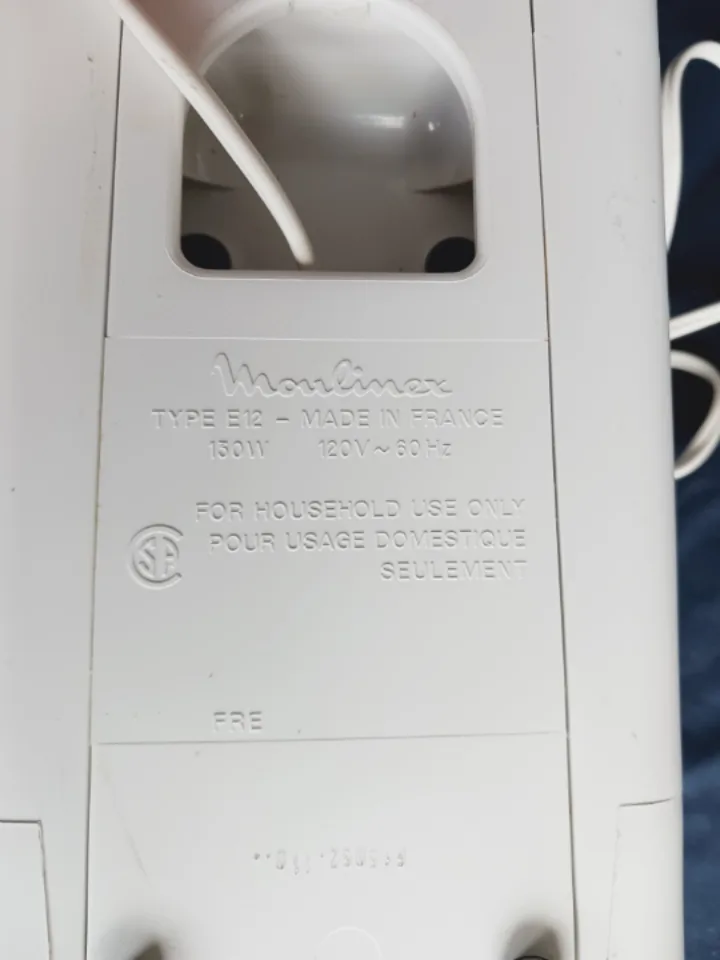 Must go! 👉Handy Vintage Moulinex Electric Meat Grinder image indicator(4)