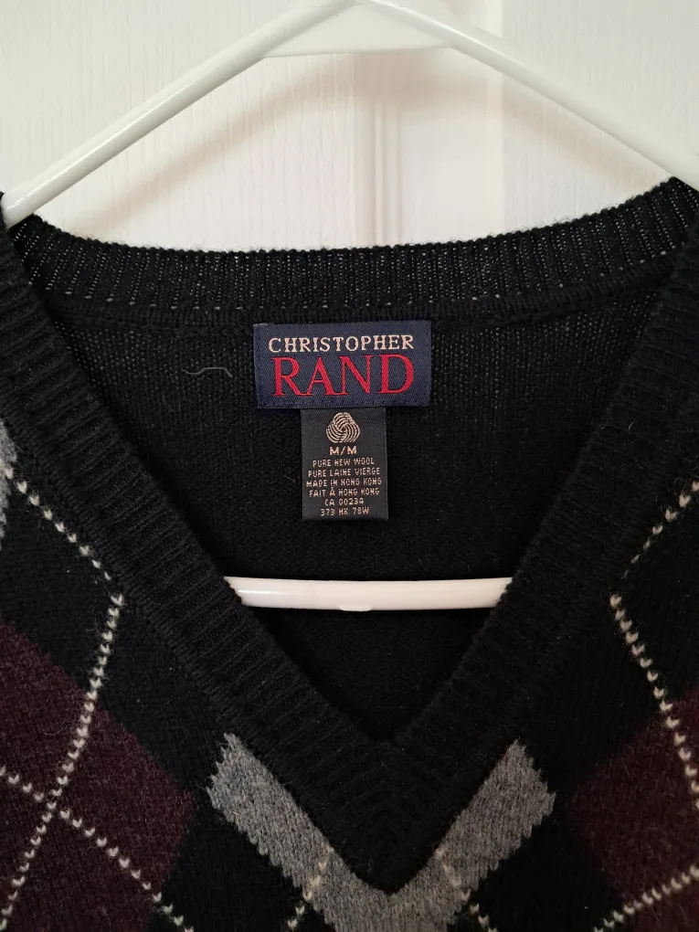 Men's Christopher Rand V-Neck Argyle Sweater image indicator(3)