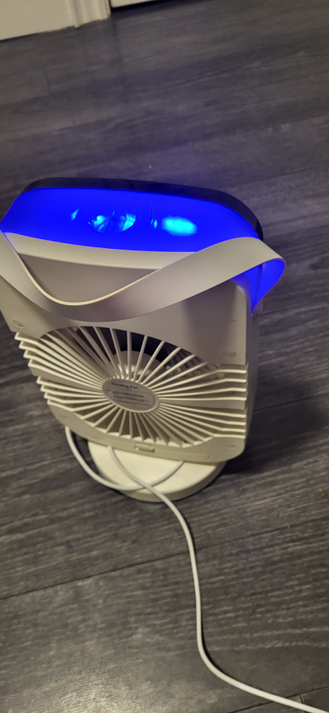 Portable Fan with LED Light - photo 2