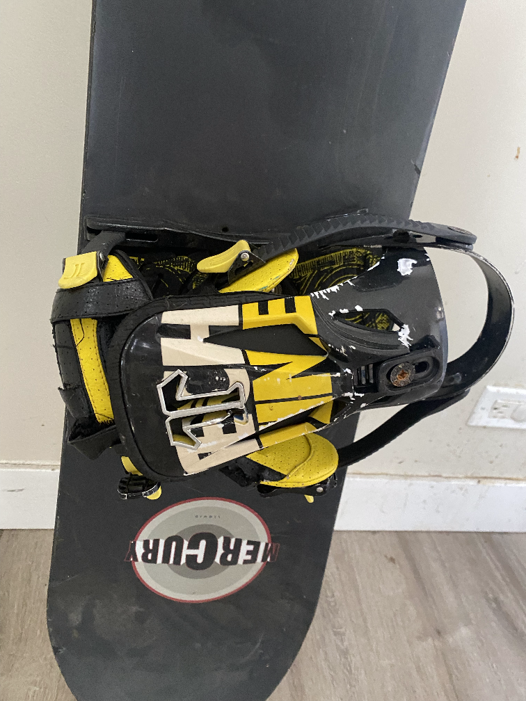 Mercury M51 Snowboard with Tnine Large Bindings - photo 5