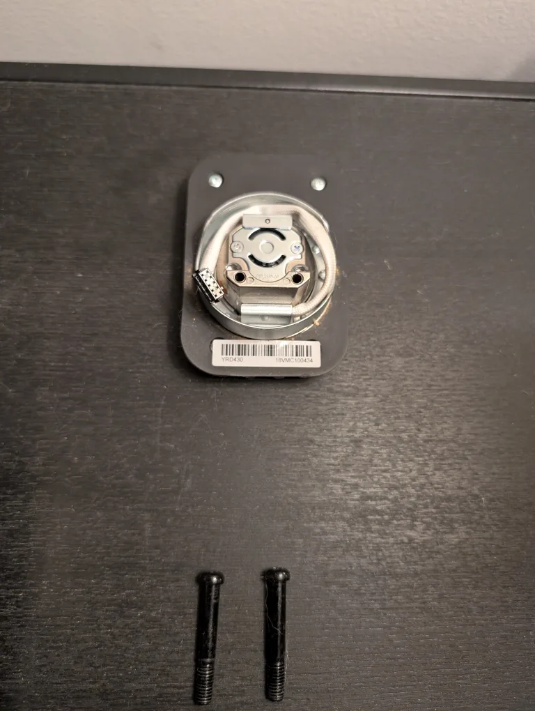 Yale Assure 2 Deadbolt Lock -Keyless ⁵ image indicator(6)