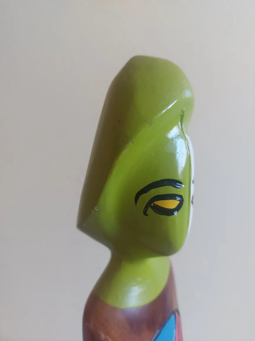 wood sculpture image indicator(5)