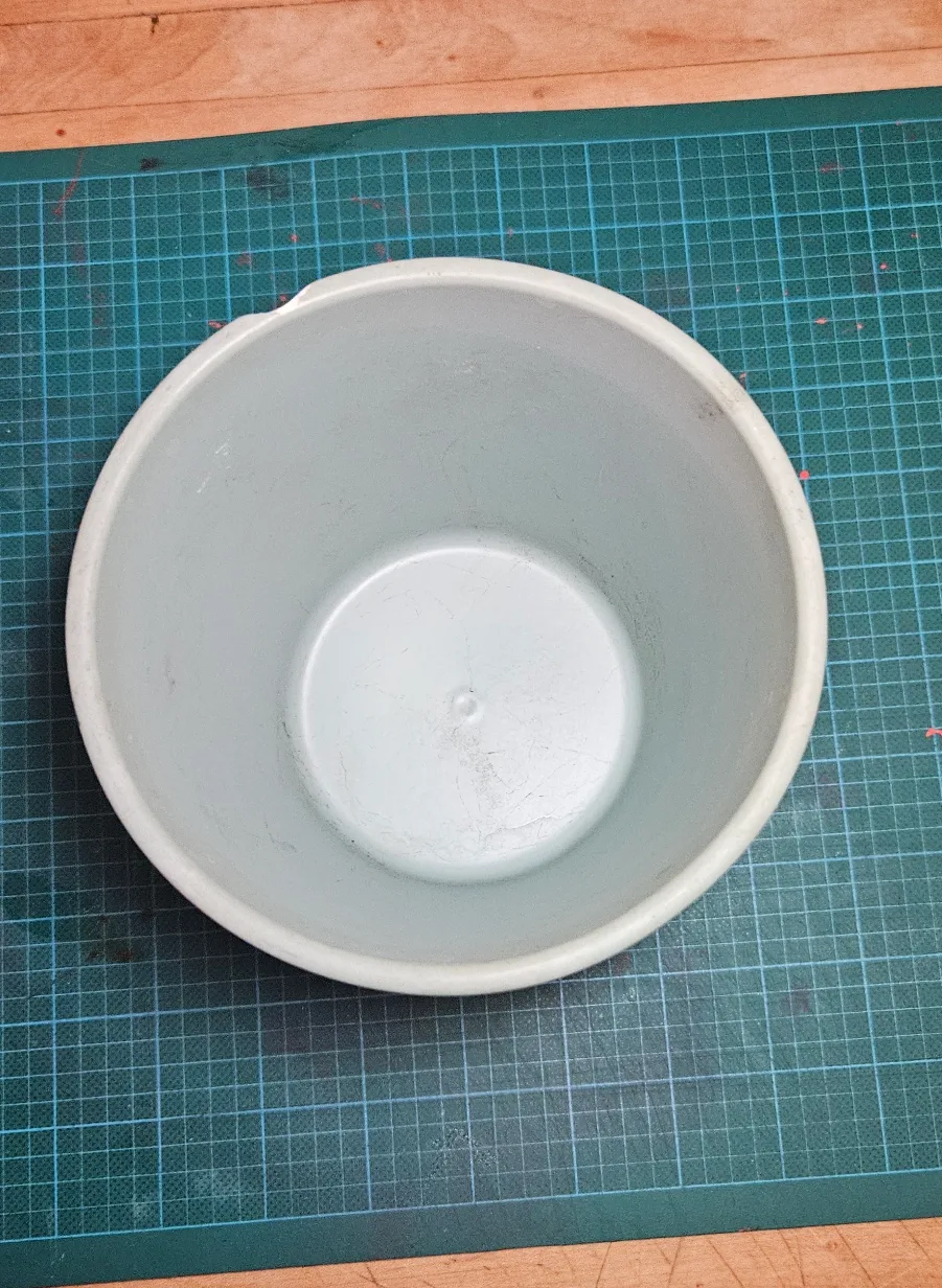 Tapered Light Green ceramic plant Pot image indicator(2)