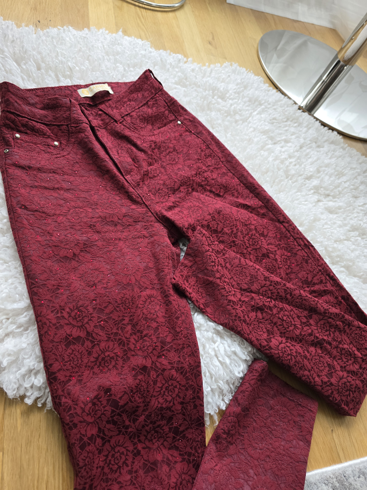 Burgundy Floral Embroidered Jeggings pants - photo 2