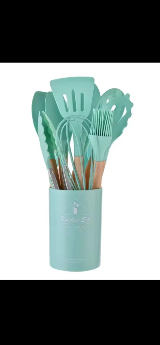 brand new 12 piece silicone kitchen utensils
