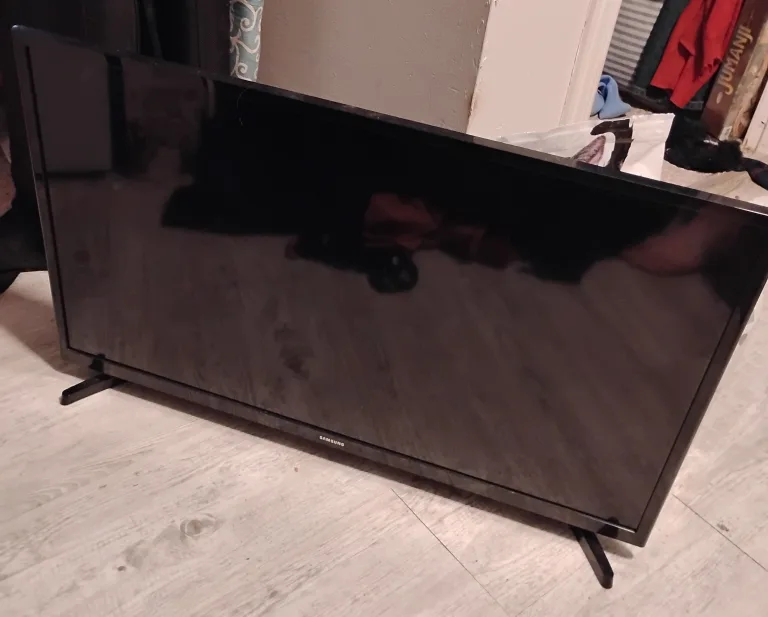 Samsung TV thumbnail