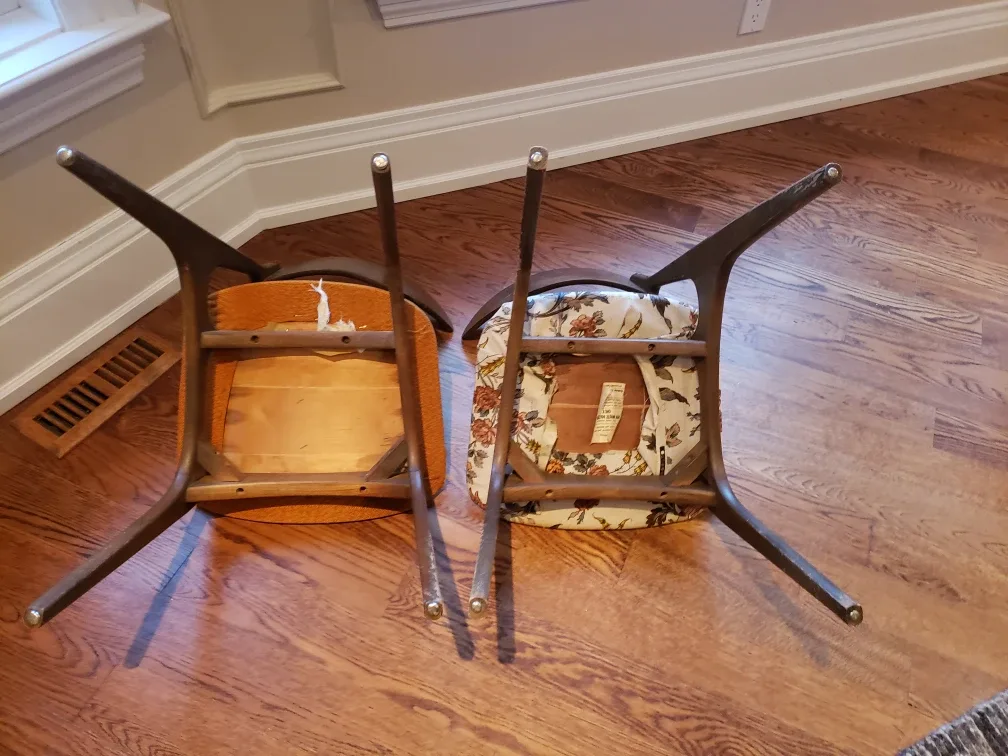 Pair of Vintage Dominion Electrohome Industries Dining Chairs image indicator(3)