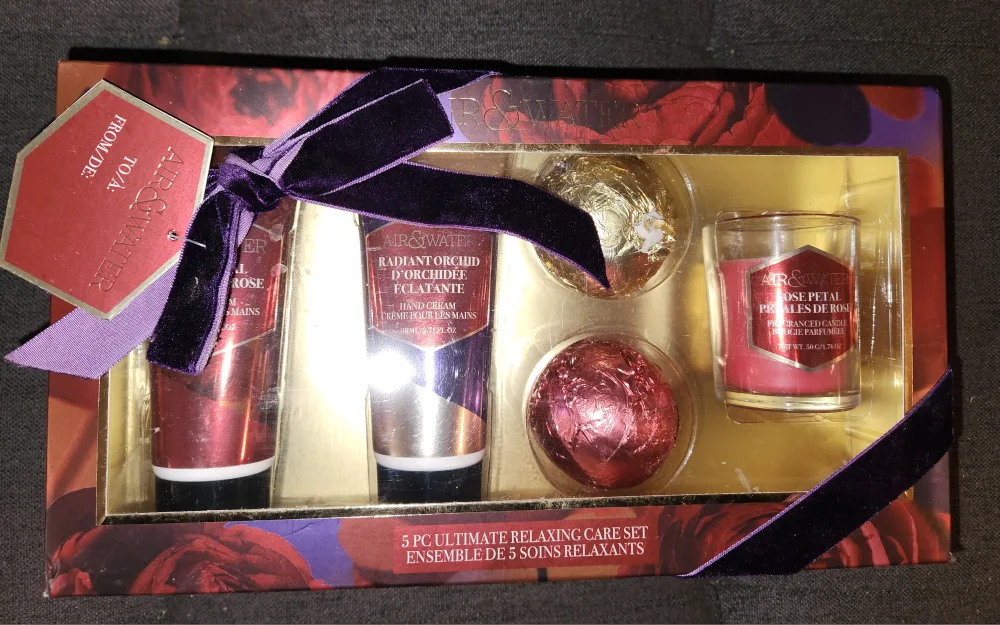 5 pc Ultimate Relaxing Care Set image indicator(2)