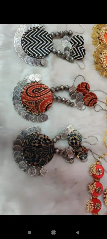 BNIB Gorgeous Handmade Jewellery Sets #ThriftyPicks image indicator(10)