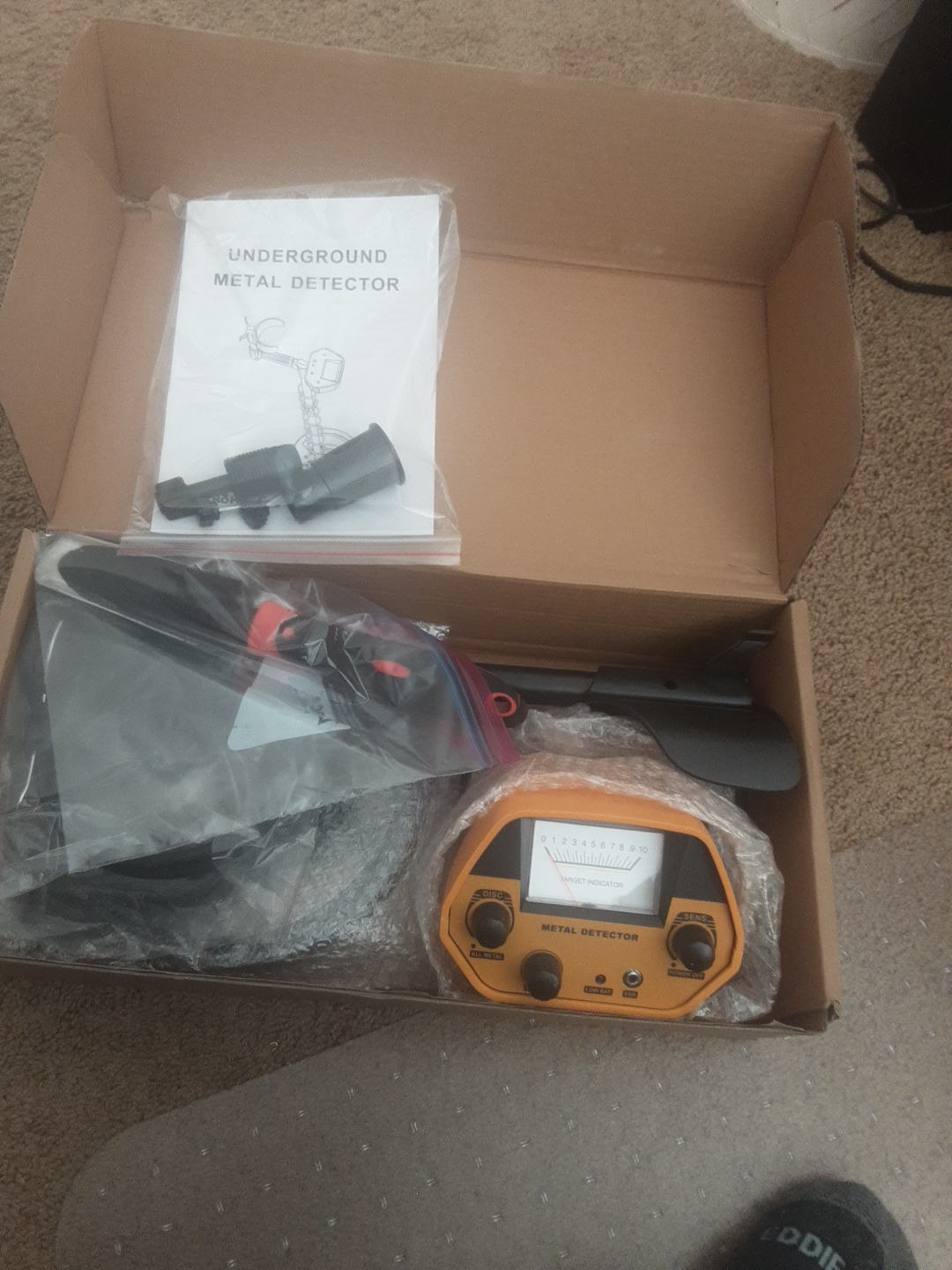 Underground Metal Detector, 4030, head phones and digger
