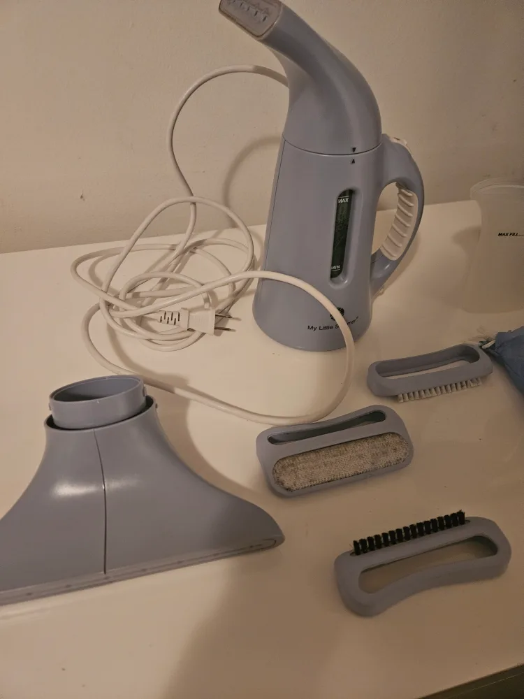 My Little Steamer Handheld Garment Steamer thumbnail