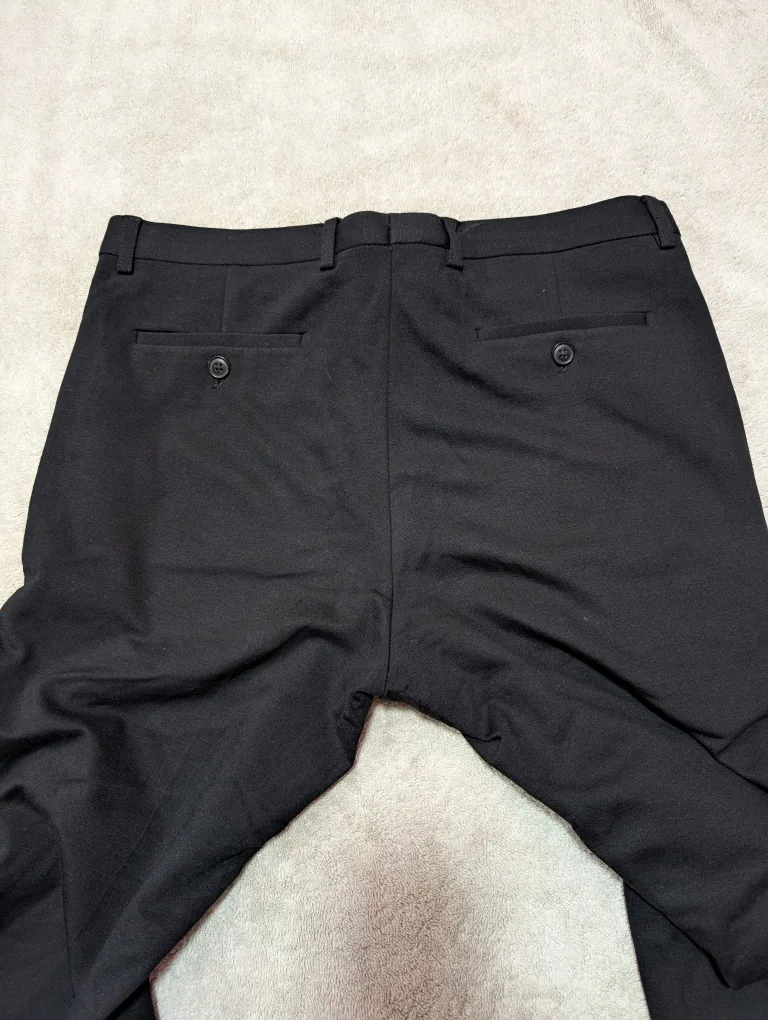 Le Chateau Men's Black Dress Pants W30" L 32" image indicator(3)