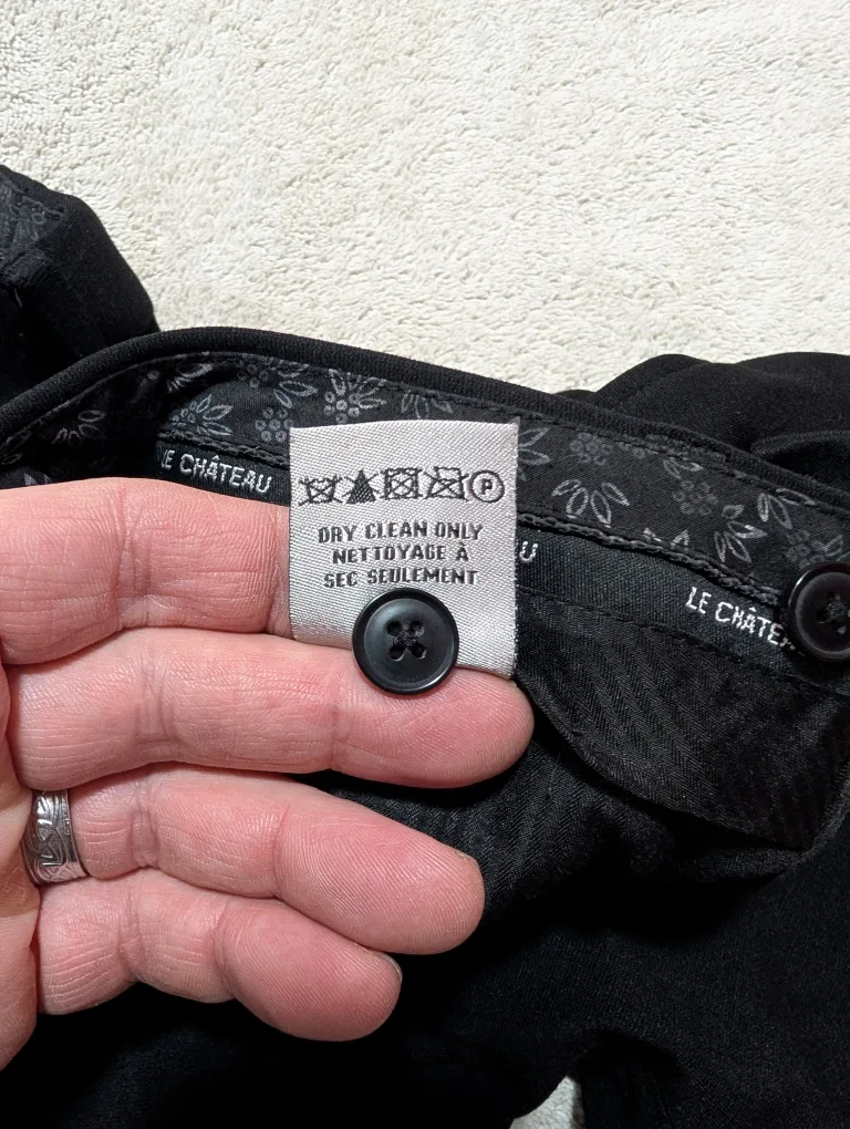 Le Chateau Men's Black Dress Pants W30" L 32" image indicator(8)