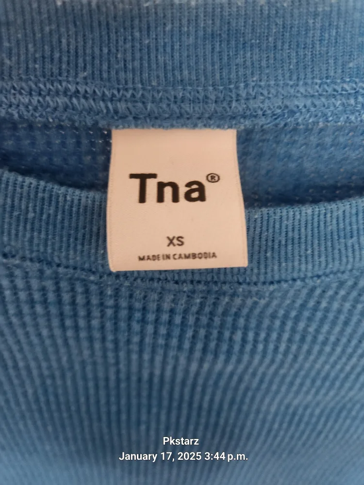 Tna Blue Waffle Knit Long Sleeve Crop Top image indicator(3)