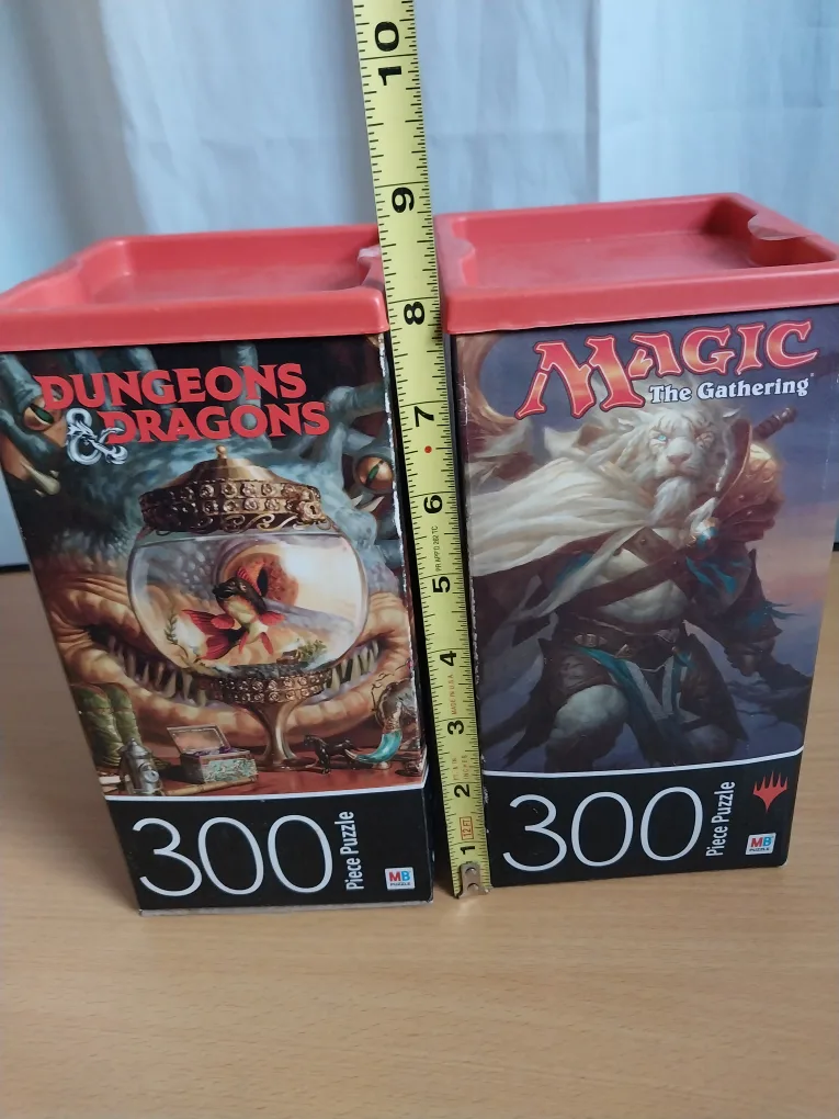 Dungeons & Dragons & Magic: The Gathering 300 Piece Puzzles. image indicator(2)