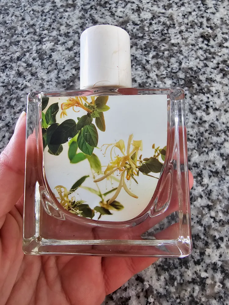 Skylar Honeysuckle Dream Perfume image indicator(2)