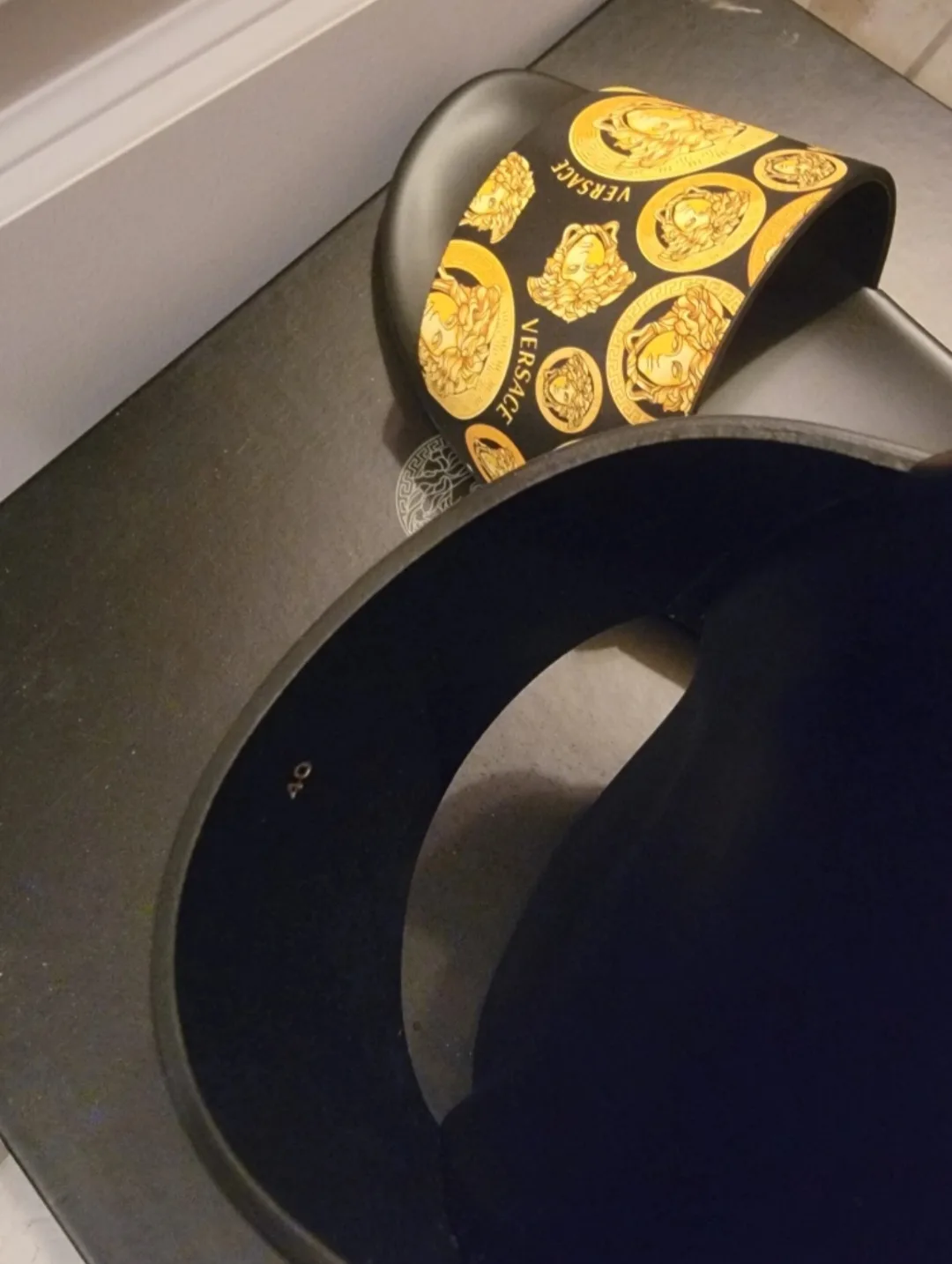 Versace Medusa Coin Pool Slides *NWB* image indicator(5)