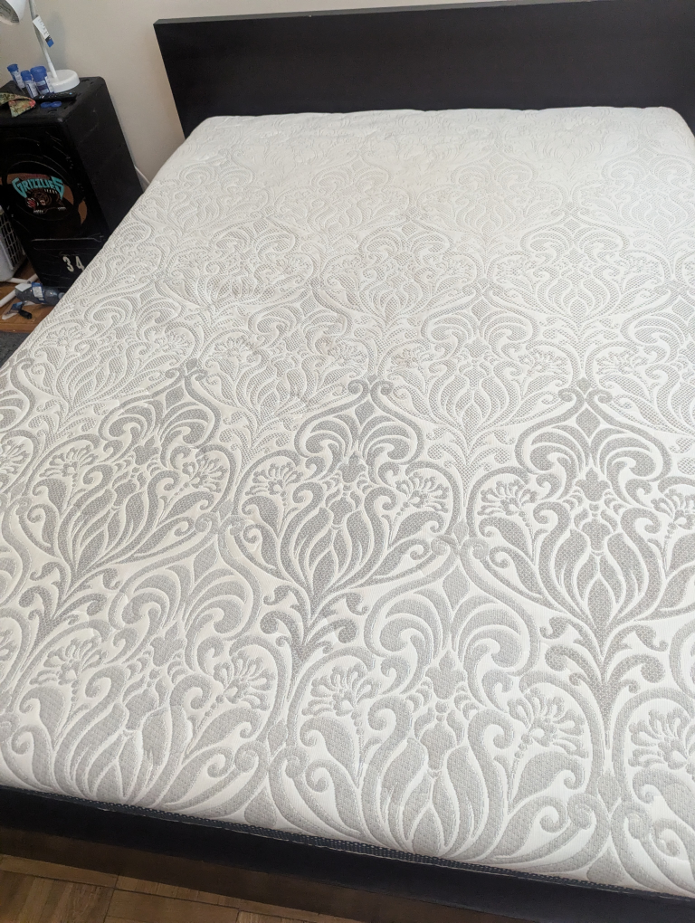 Novaform Mattress - Queen Size