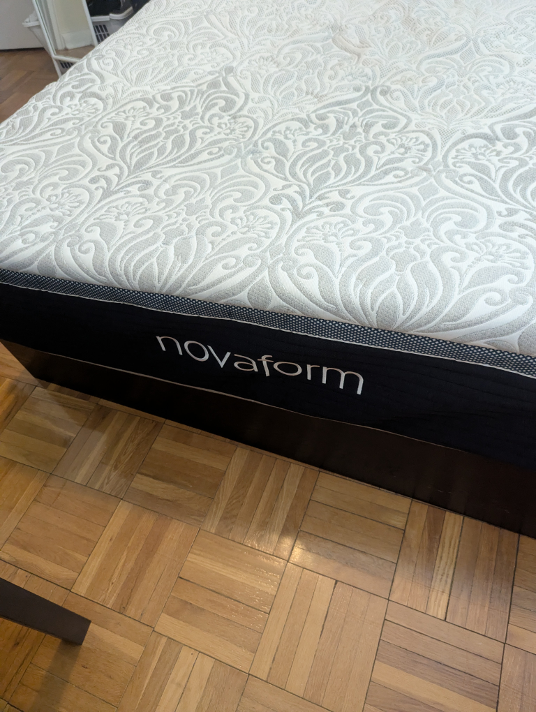 Novaform Mattress - Queen Size - photo 4