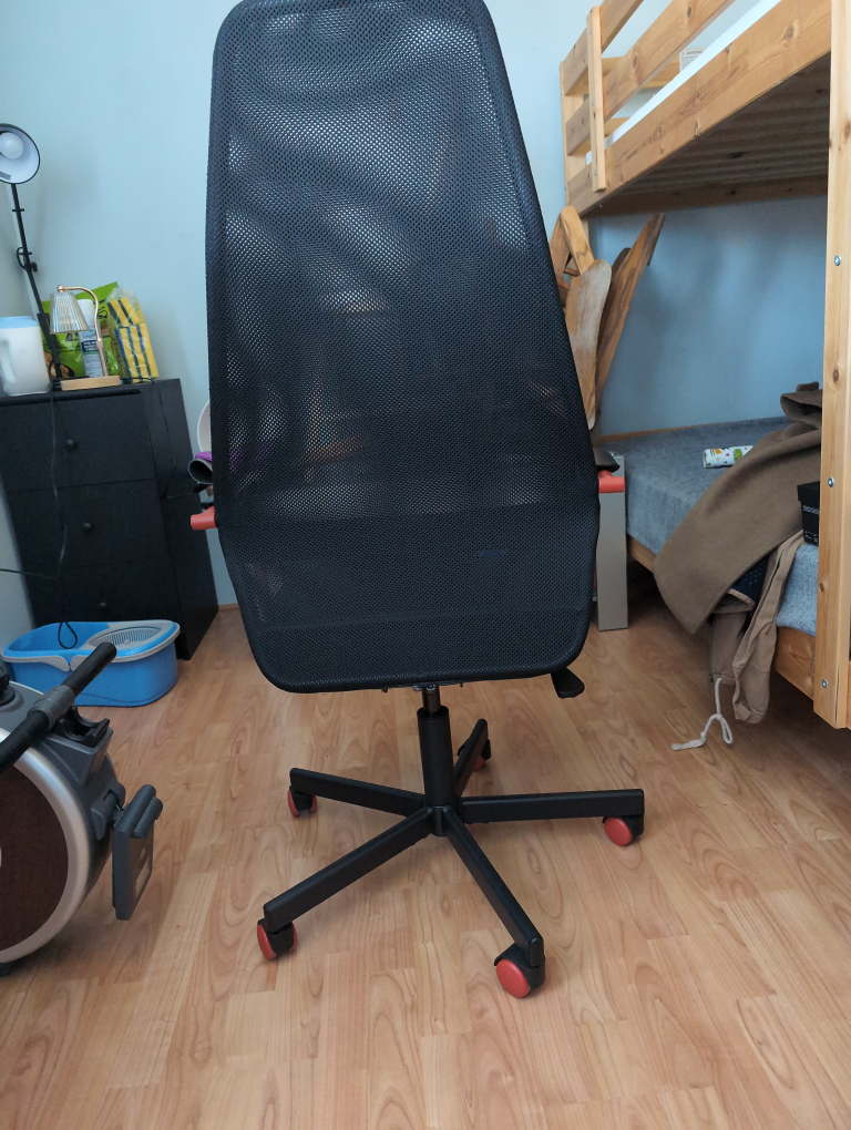 Ergonomic Mesh Office Chair with Red Accents - photo 2