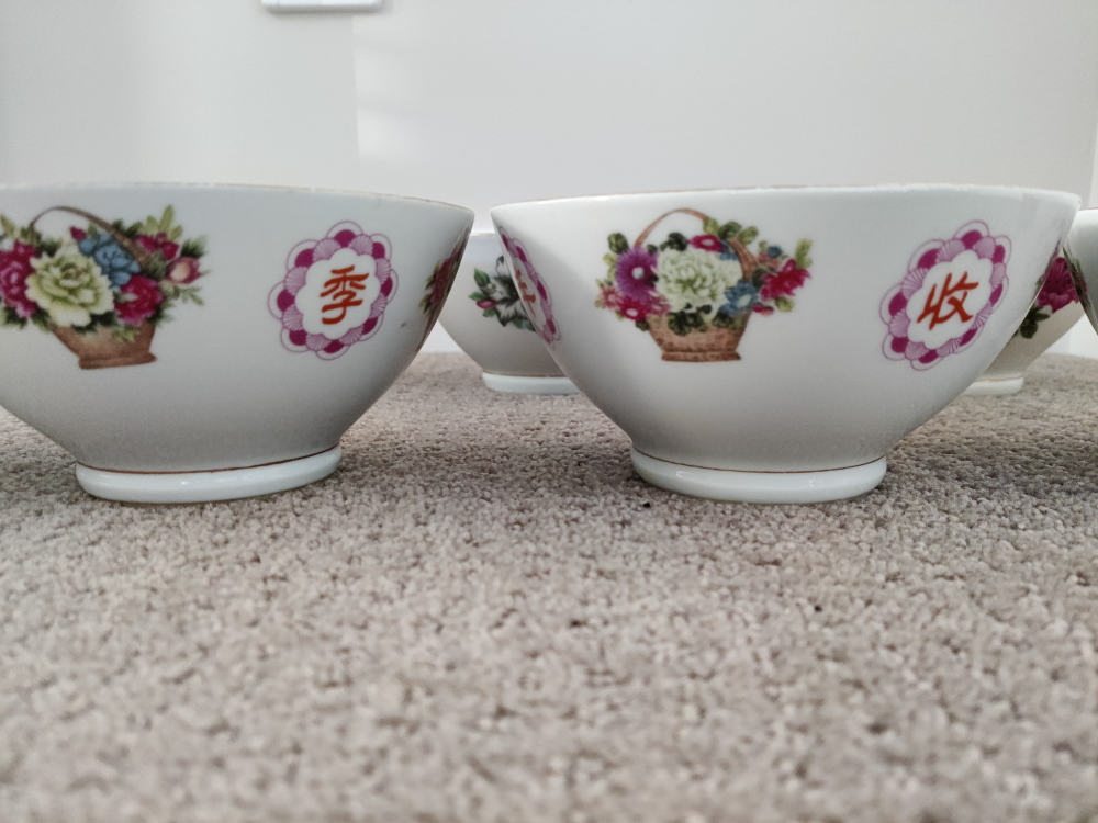 Porcelain Glass Bowls with Flower Motif (Set of 7) - photo 2