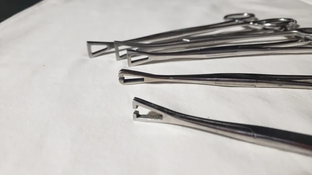 Stainless Steel Body Piercing Instruments image indicator(5)