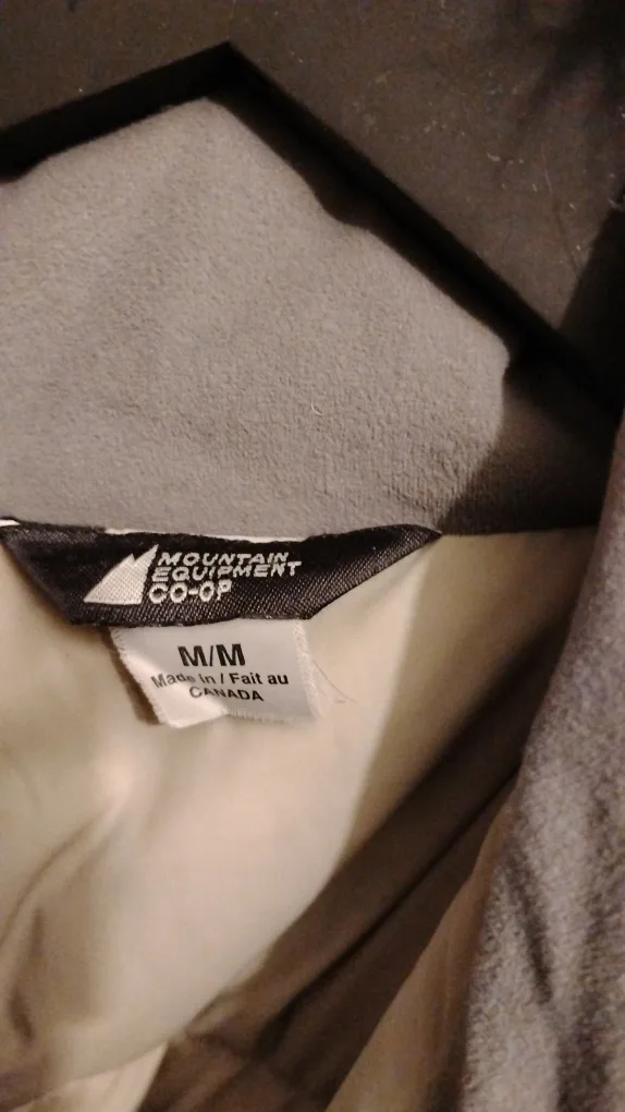 Vintage Mountain Equipment Co-op Men's Size Medium Down Parka image indicator(4)