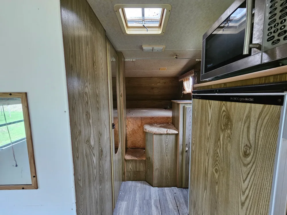 Lynx Travel Trailer image indicator(7)