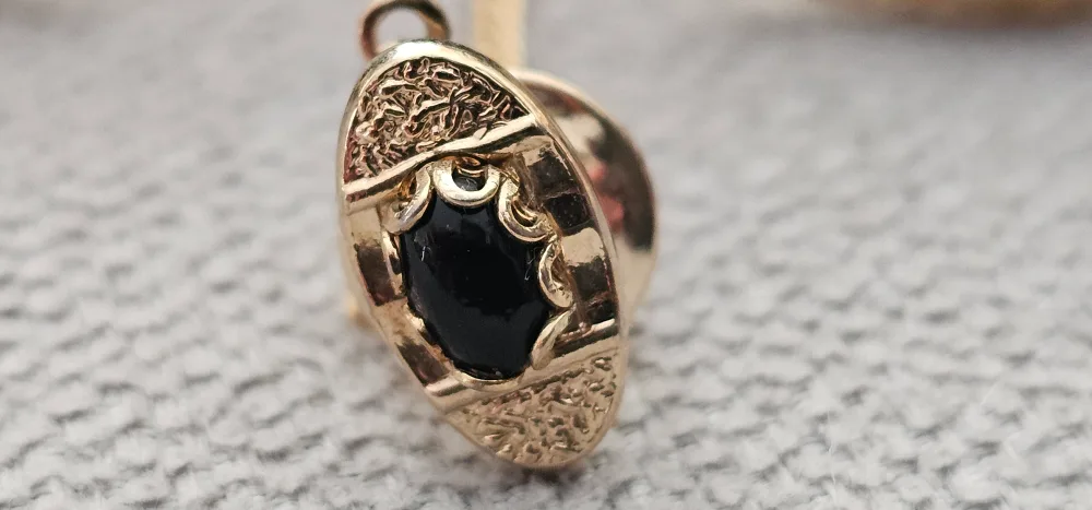 Vintage Gold Cufflinks and Tie Tack Set with Black Stones image indicator(2)