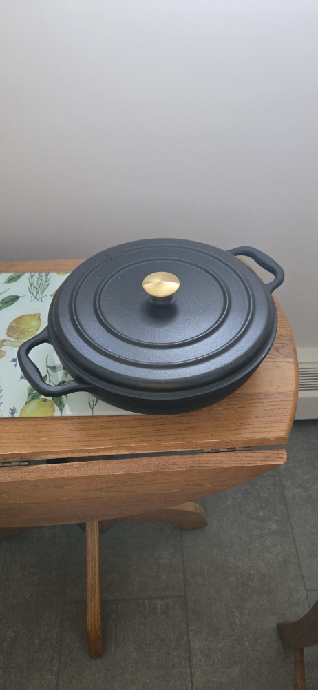 Cast Iron Dutch Oven with Lid