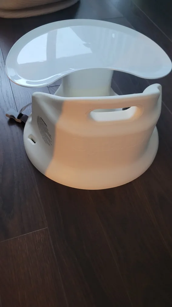 Upseat Baby Chair – Excellent Condition image indicator(3)