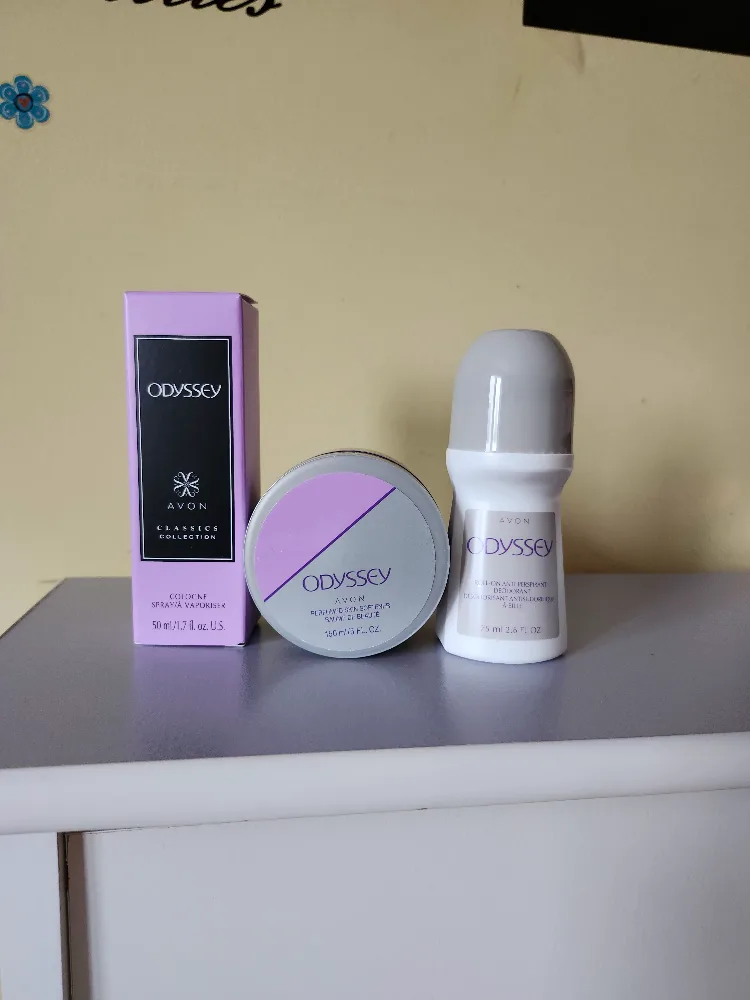 Odyssey Perfume Gift Set image indicator(2)