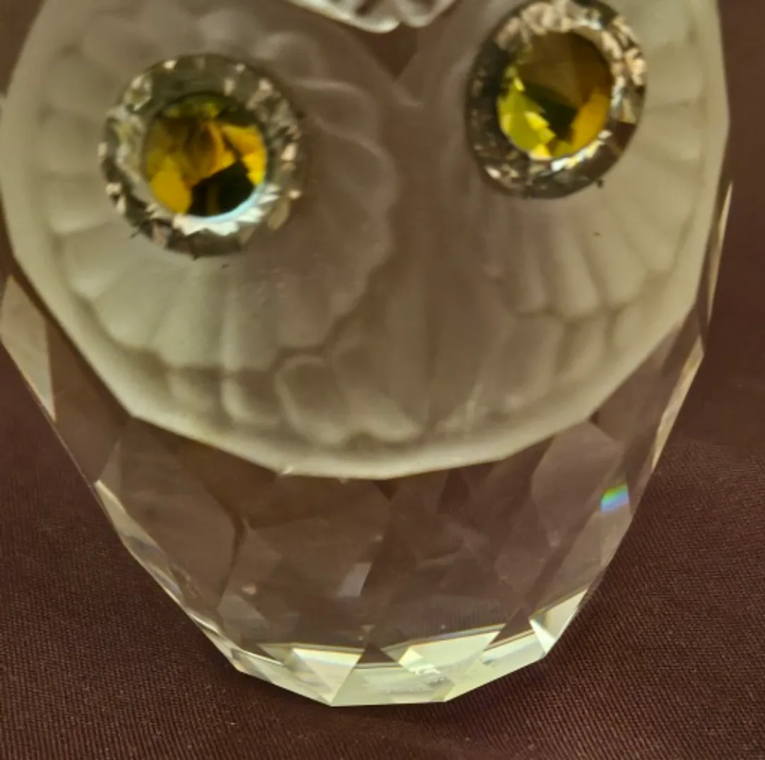 Swarovski Crystal Owl Figurine image indicator(3)