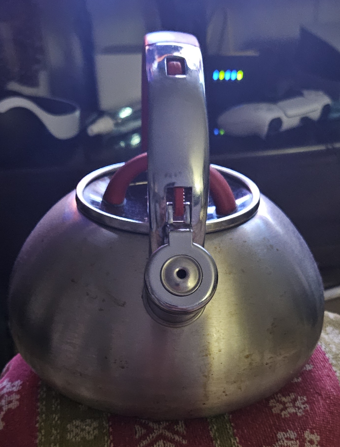 Stainless Steel Kettle with Red Handle - photo 2