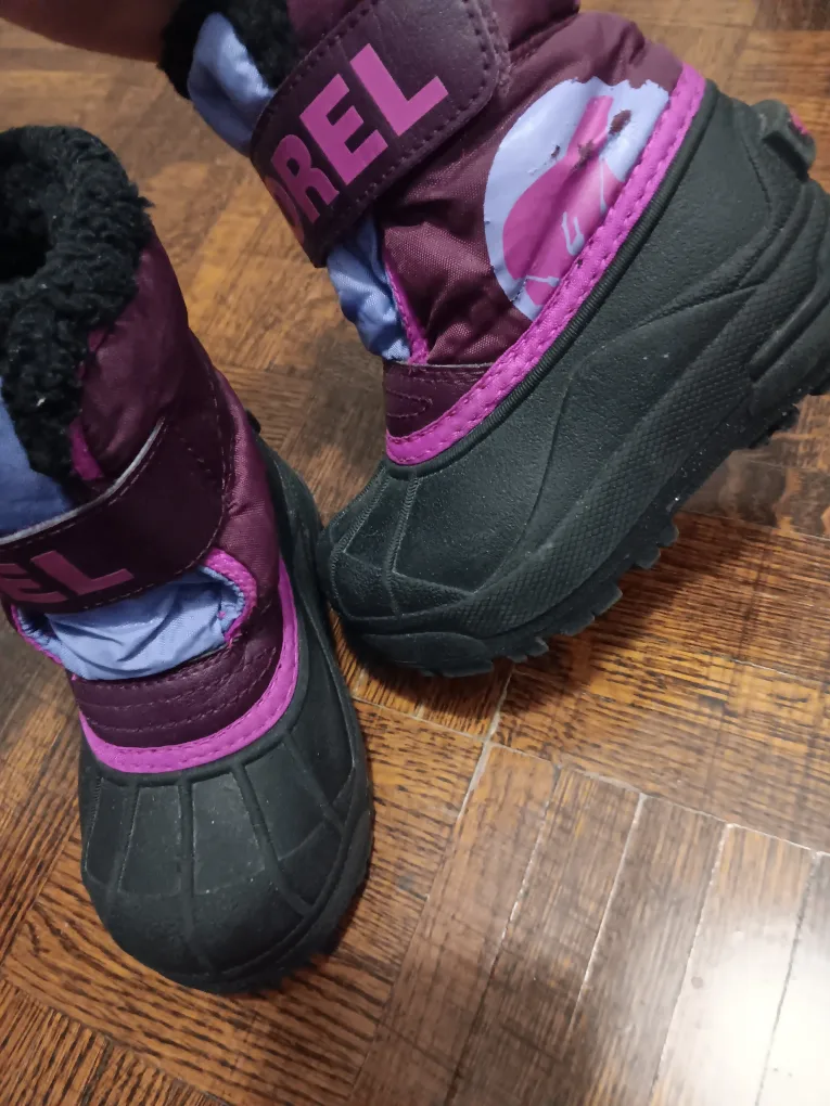 Sorel Kids Winter Boots image indicator(3)